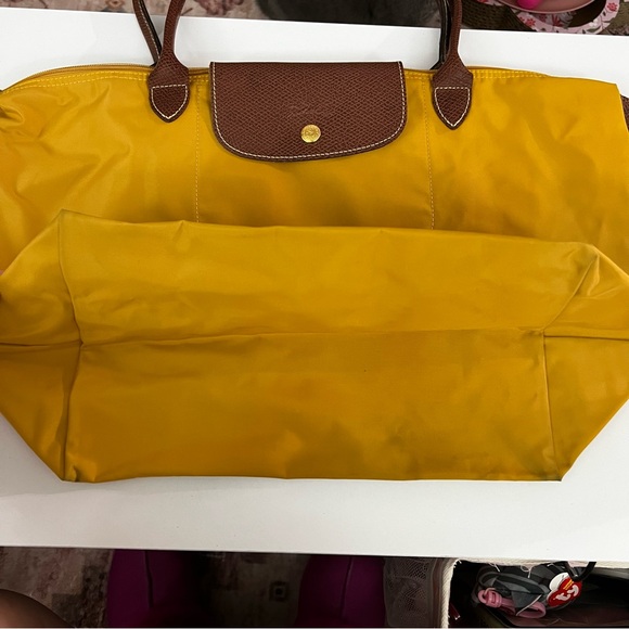 Longchamp Le Pliage Original L in Marigold - Picture 4 of 11